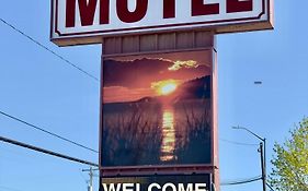 Adams Motel